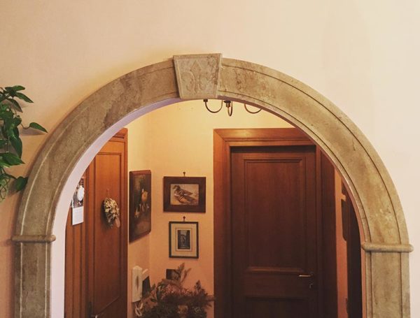 Cornice ad arco