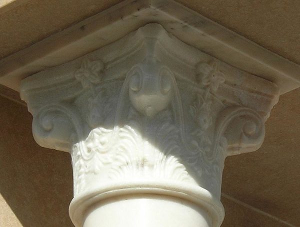 Dettaglio capitello di ordine Corinzio